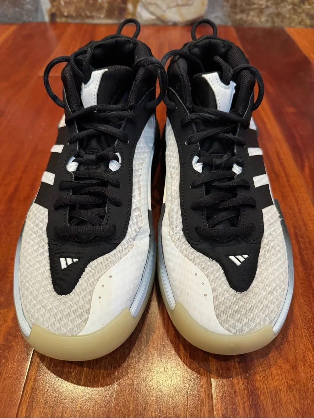 Adidas Crazy IIInfinity Basketball Shoes Men’s 9 Black White Sneakers Athletic